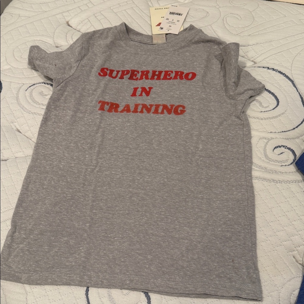 Lot of 4T
graphic tees all brand new - Picture 7 of 7